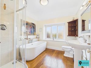Bathroom- click for photo gallery